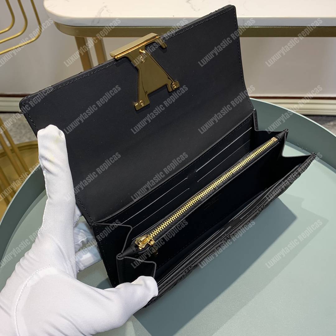 LV Capucines Wallet Noir