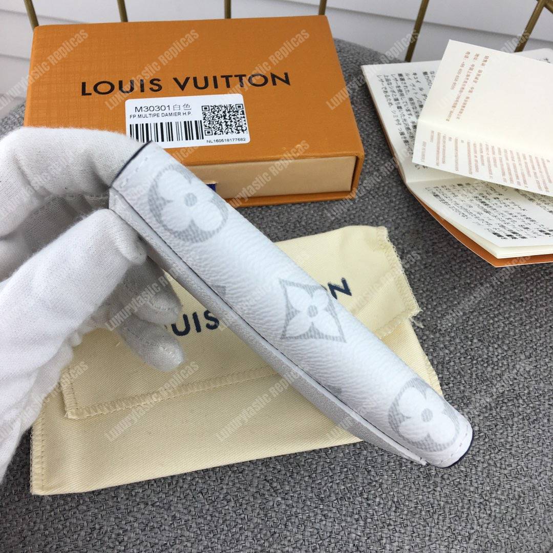 LV Pocket Organiser Taiga Monogram White