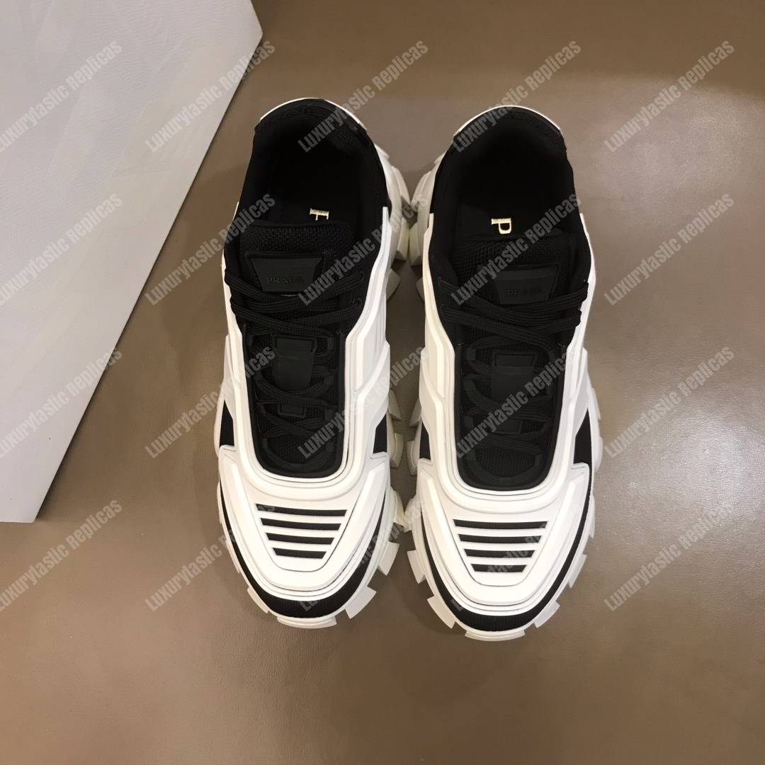 Pra*a cloudbust thunder knit sneakers white