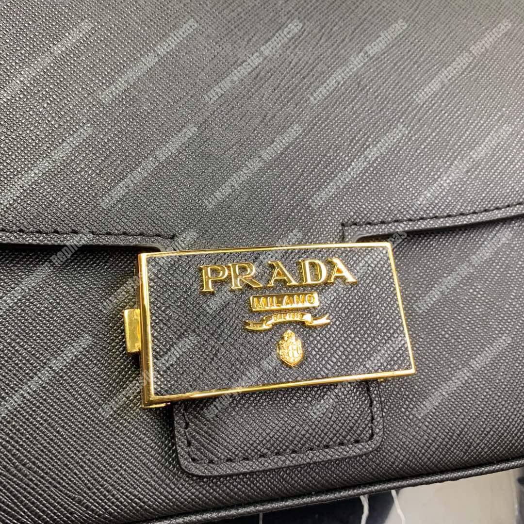 Pra*a emblème saffiano leather bag black