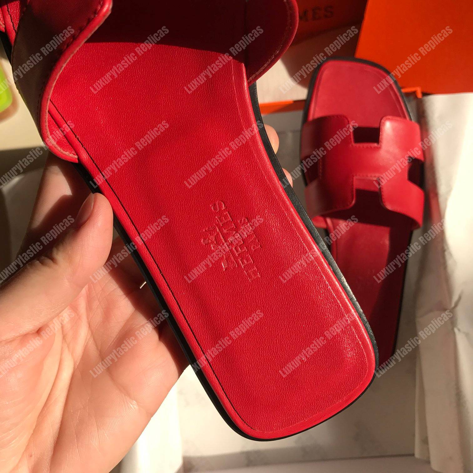 H**mes oran sandal calfskin leather red