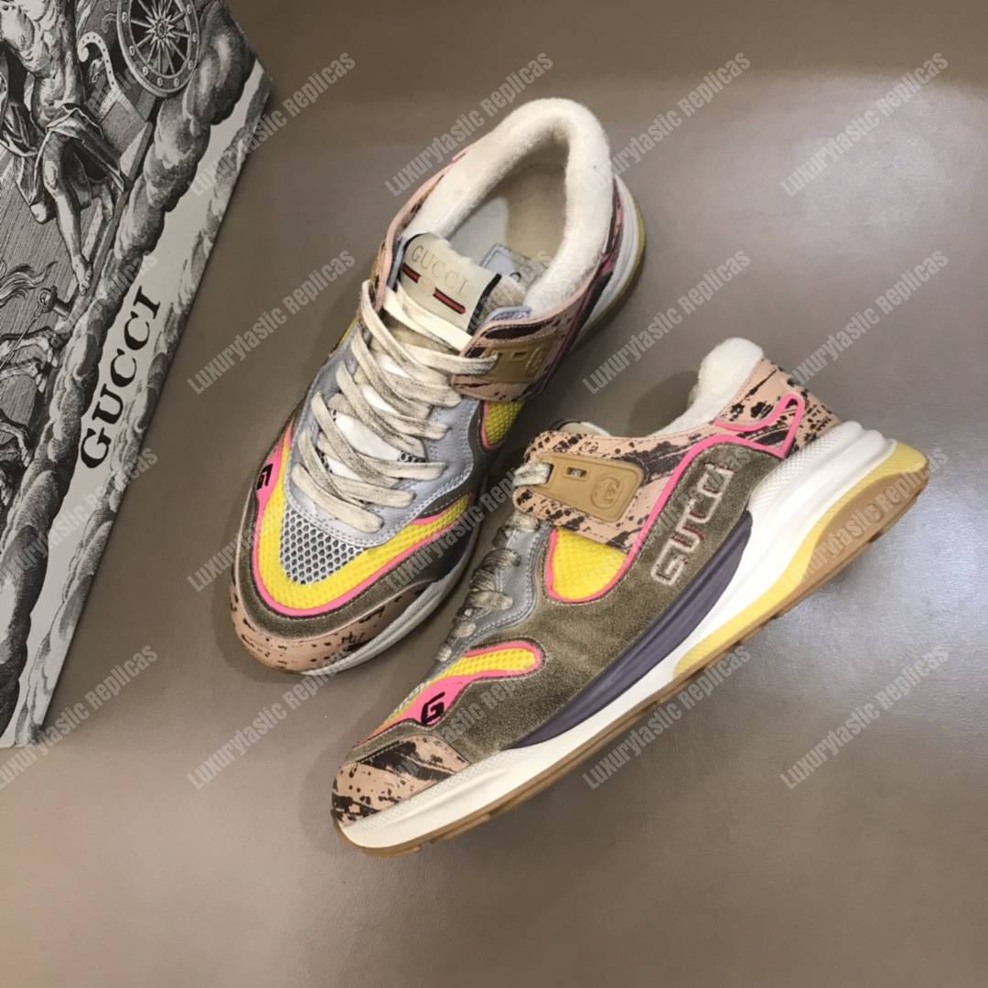G*u*i ultrapace sneaker brown/pink lining