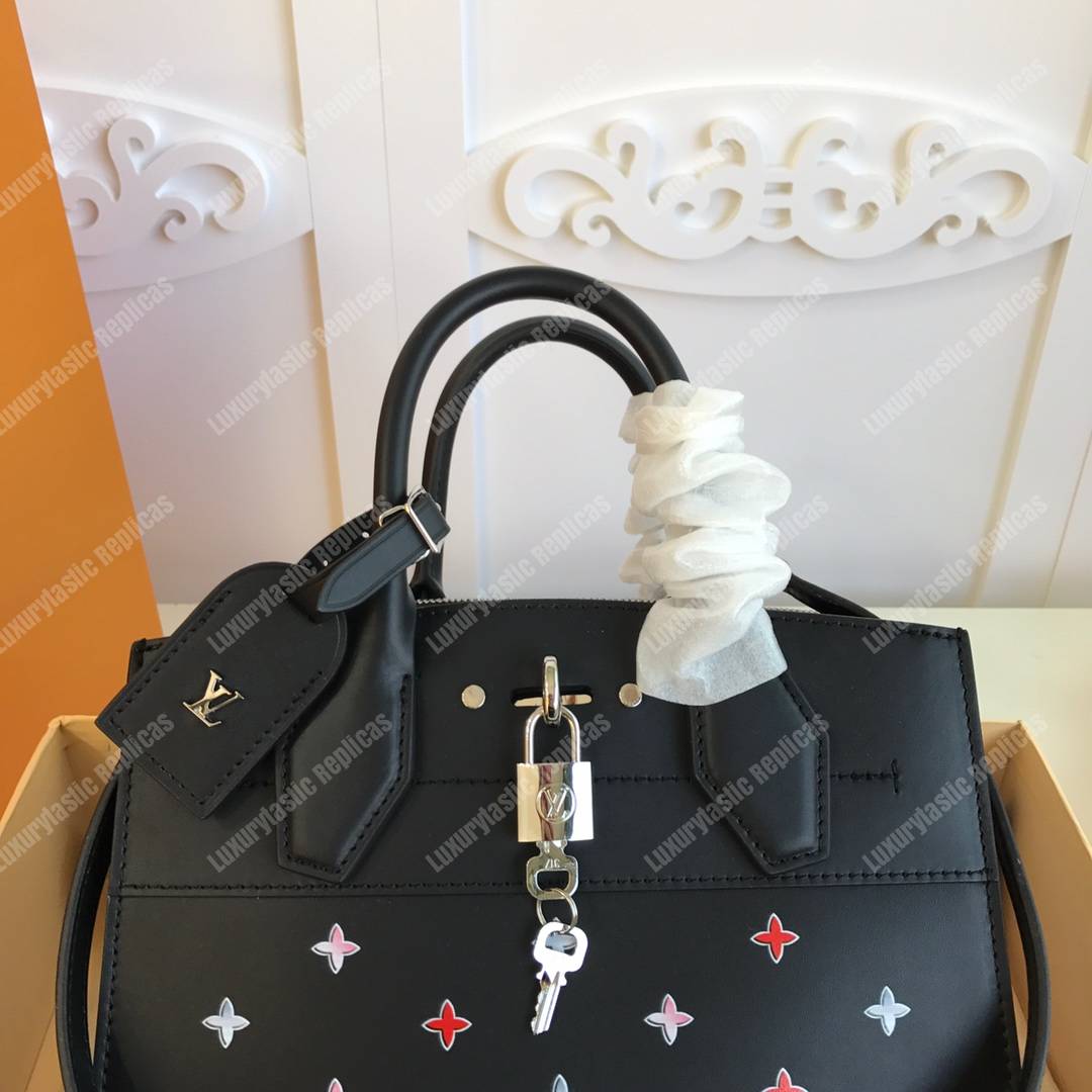 LV City Steamer MM Black