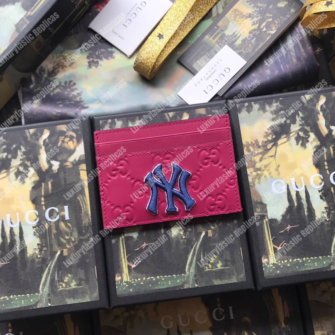 G*u*i card case with ny yankees patch pink