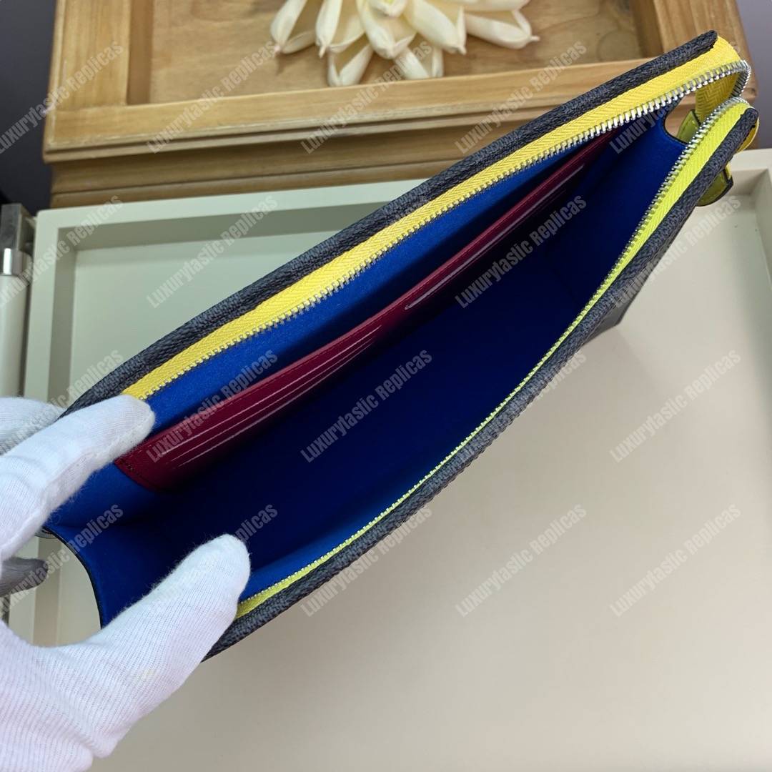 LV Pochette Voyage MM Damier Graphite