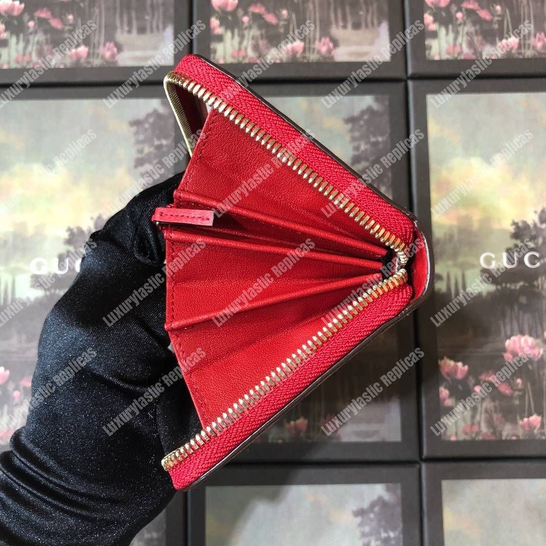 G*u*i gg sup*e zip around wallet with cat patch