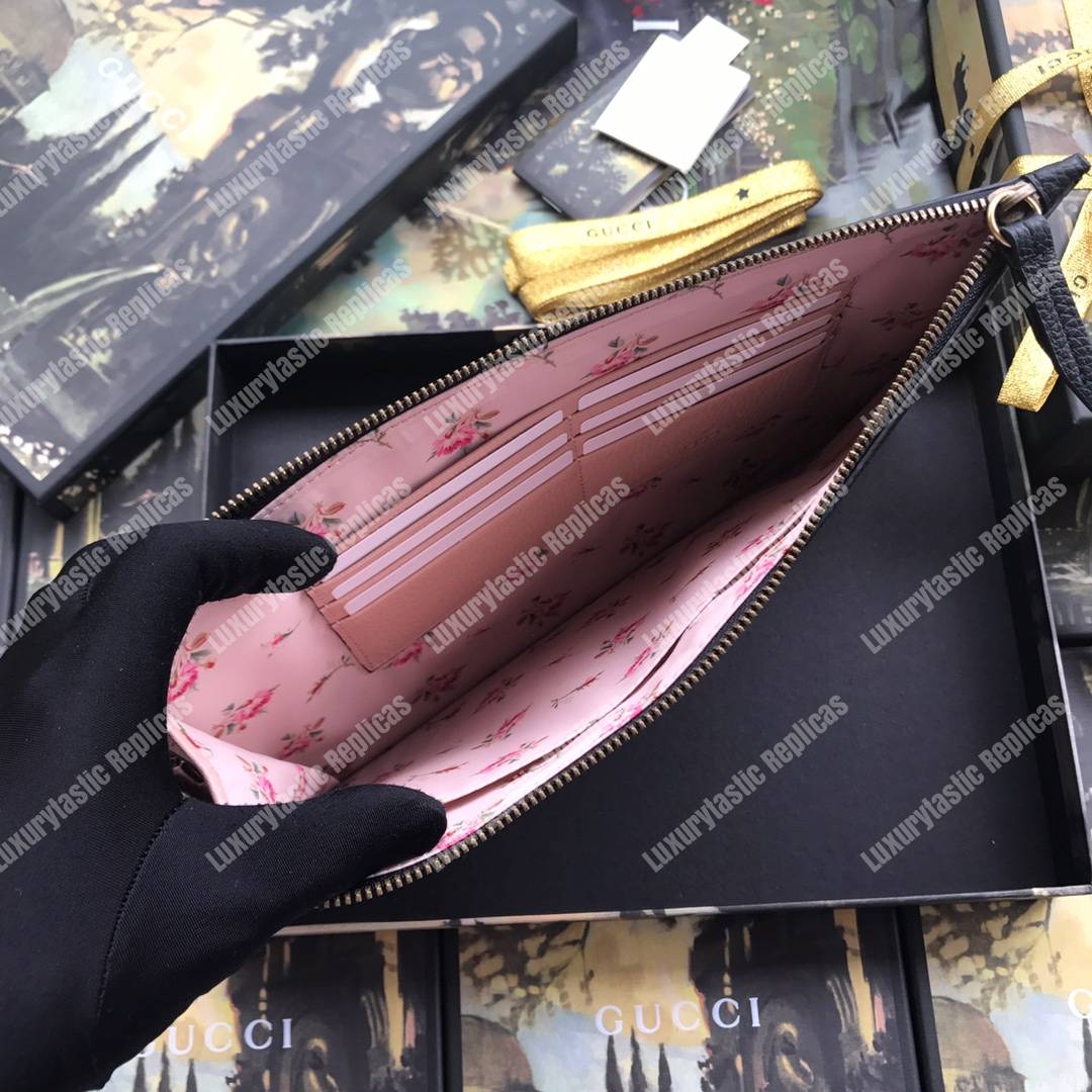 G*u*i leather pouch with bow black