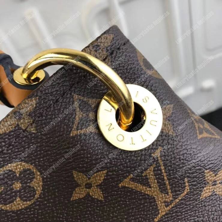 LV Artsy MM Monogram