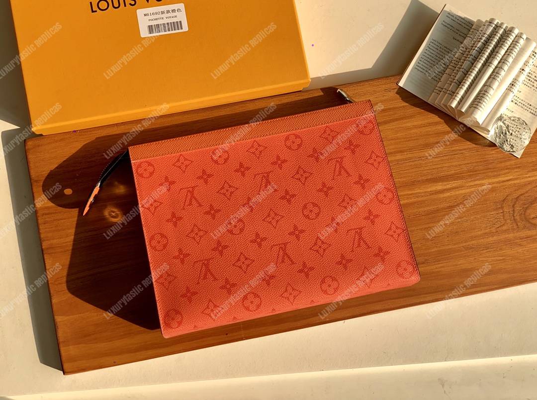 LV Pochette Voyage MM Orange
