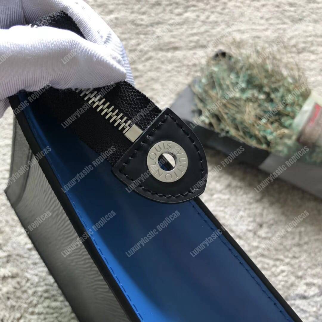 LV Pochette Voyage MM Epi Leather