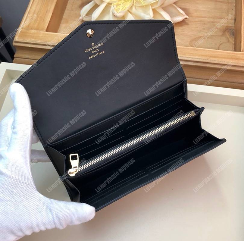 LV Jungle Sarah Wallet Giant Monogram