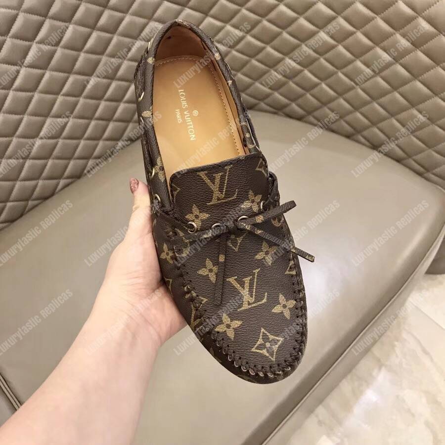 LV Arizona Moccasin Monogram