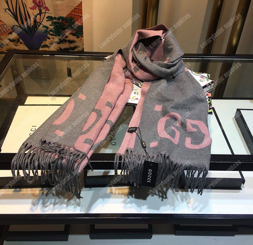 G*u*i gg jacquard wool silk scarf grey & pink