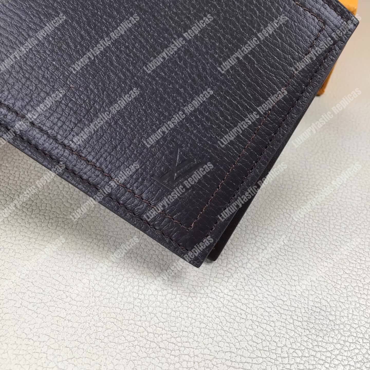 LV Compact Wallet Utah Leather Marron