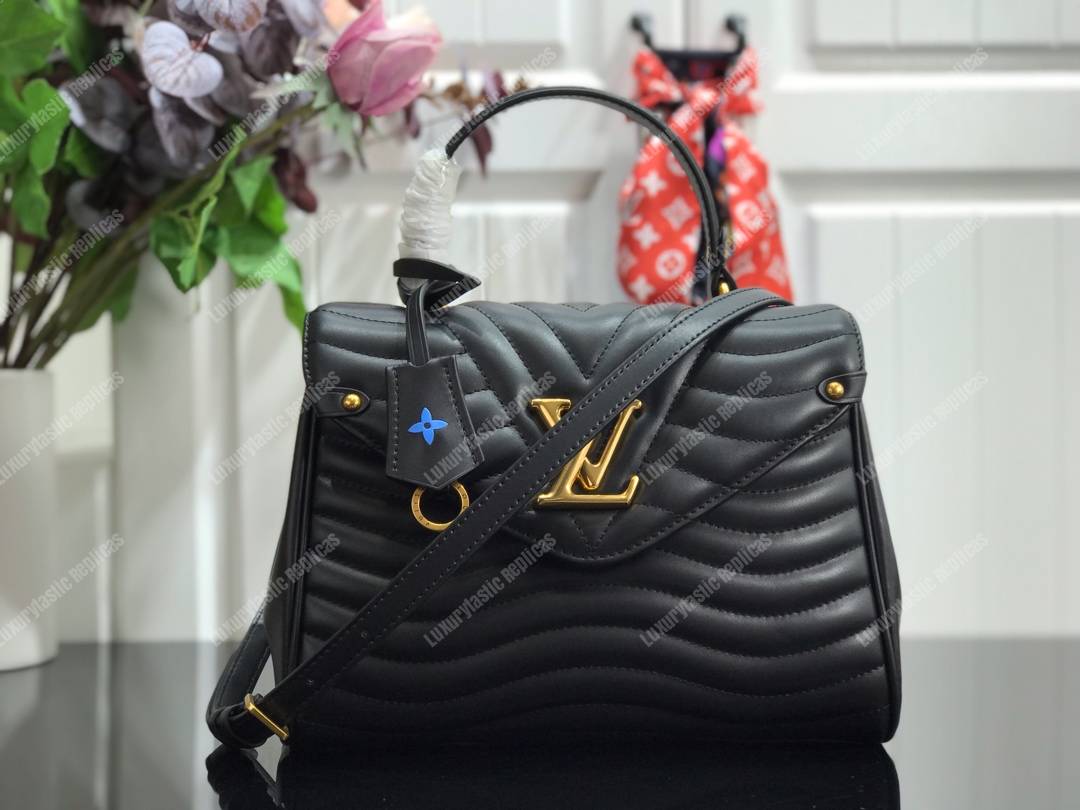LV New Wave Top Wave Tophandle Handbag Noir