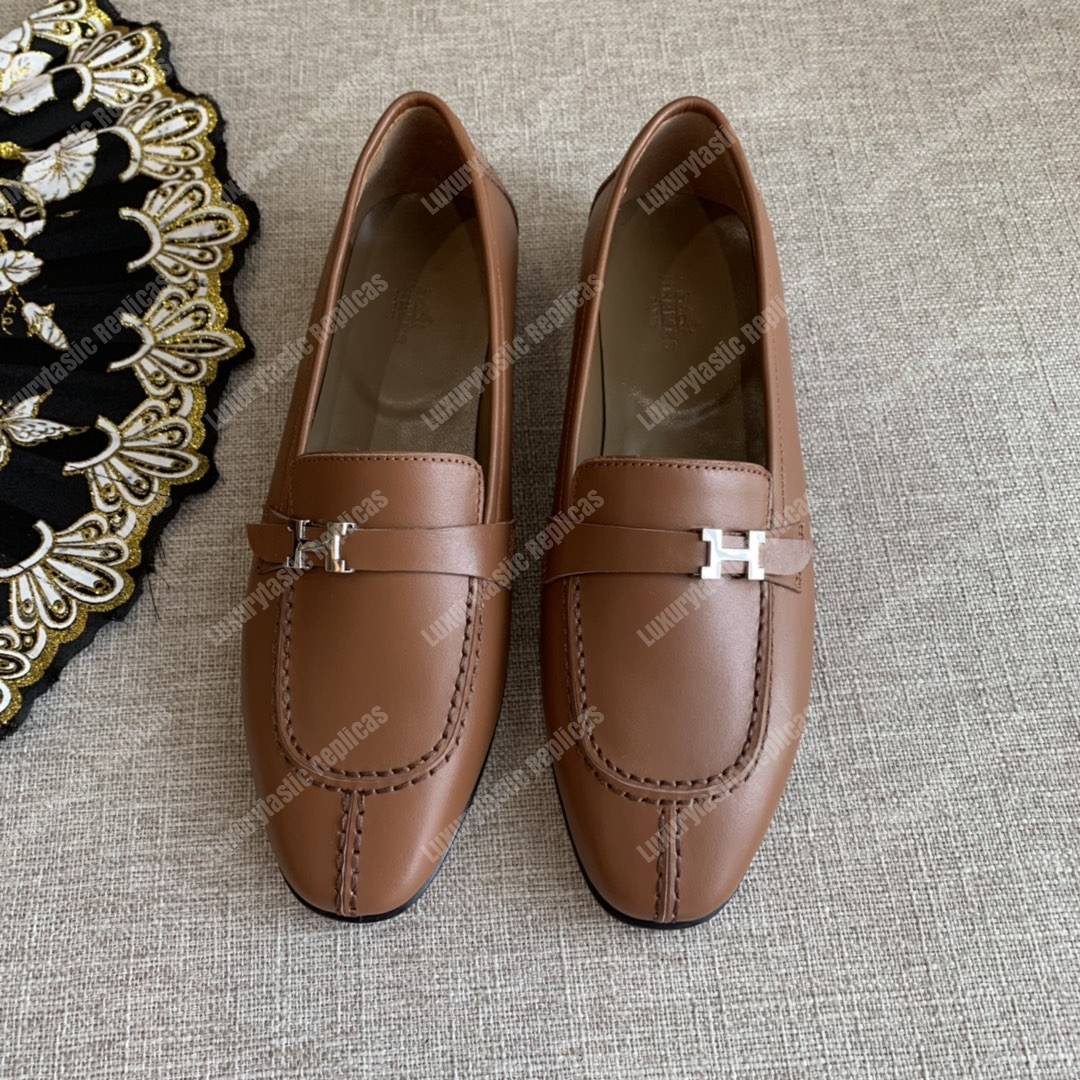 H**mes h buckle loafer baige