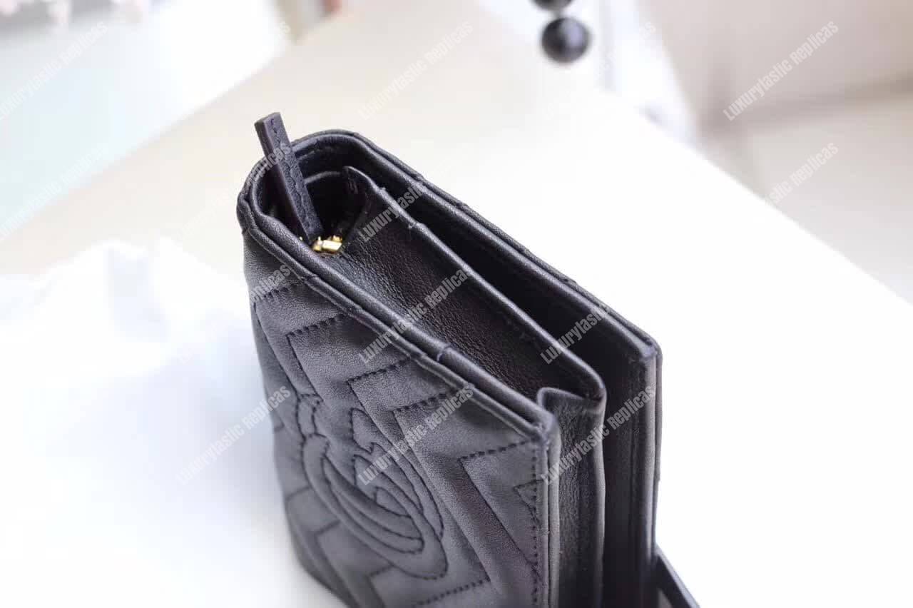 G*u*i gg marmont cicada stud card case wallet