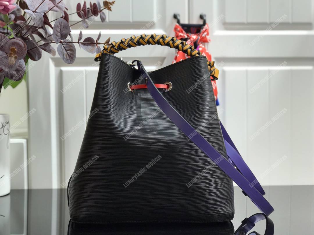 LV NéoNoé Bucket Bag Epi Leather Black