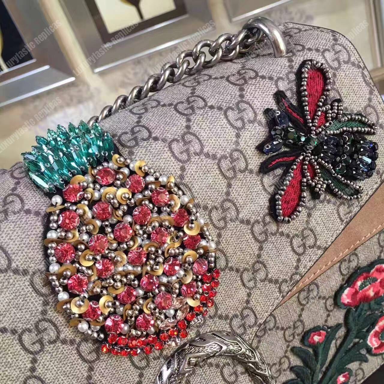 G*u*i dionysus embroidered shoulder bag bees/pineapple/flower