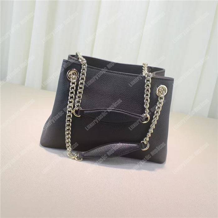 G*u*i soho leather chain strap shoulder bag black
