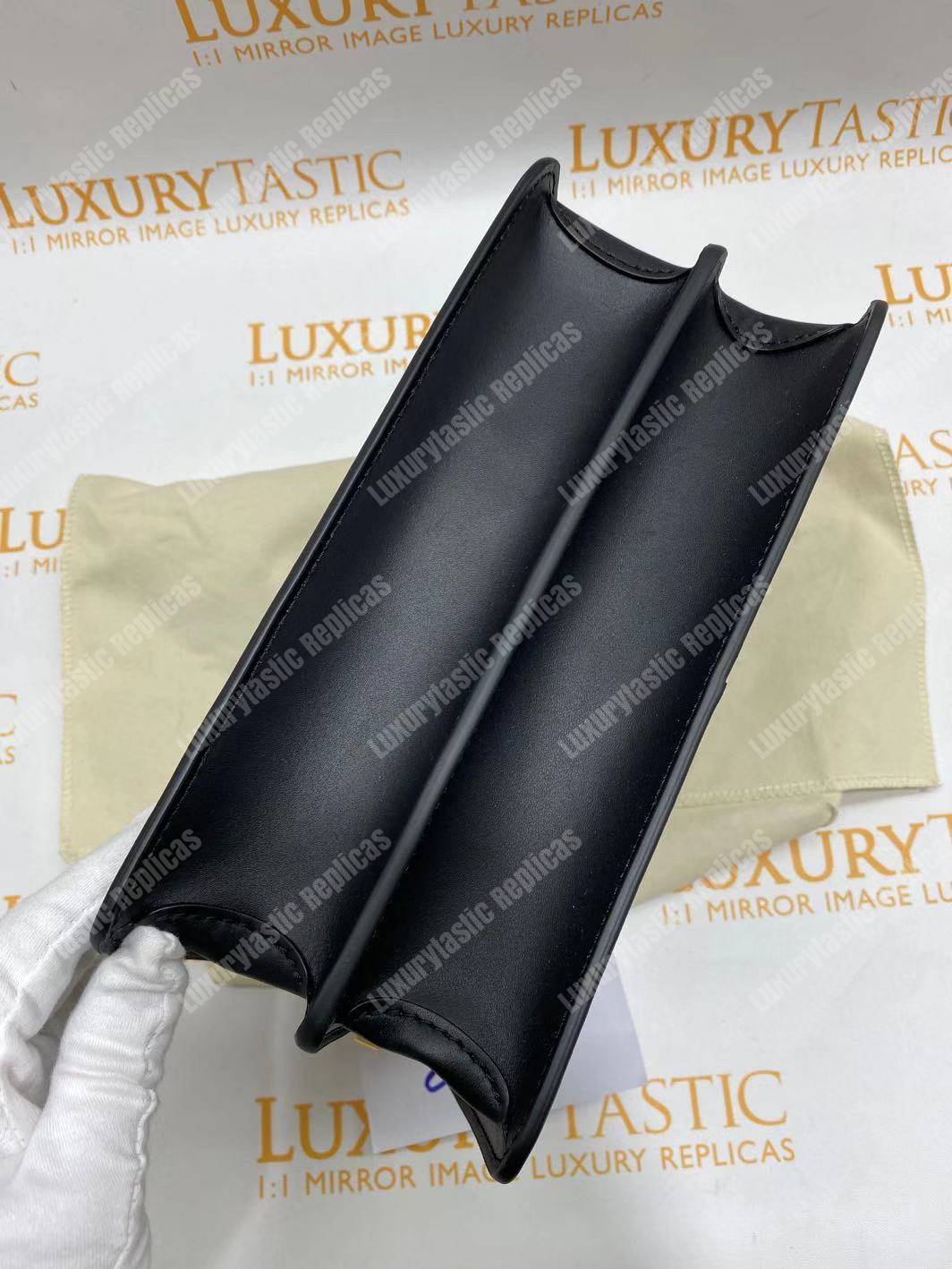 LV Dauphine MM Noir