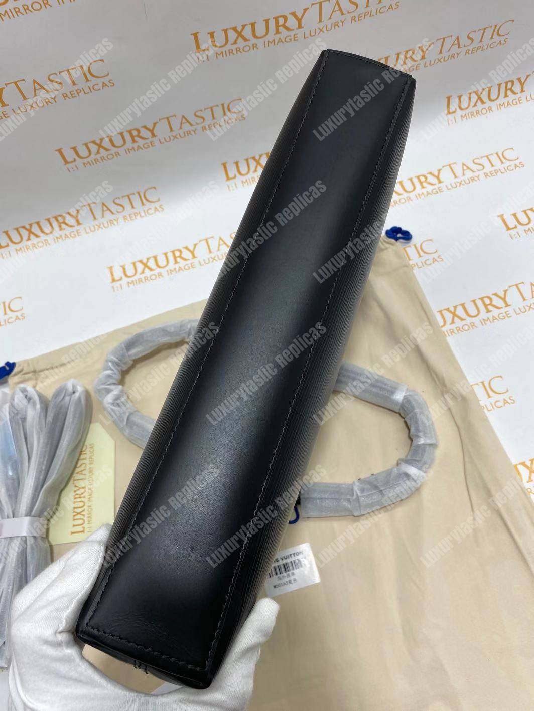 LV Porte-Documents Jour Epi Leather Noir