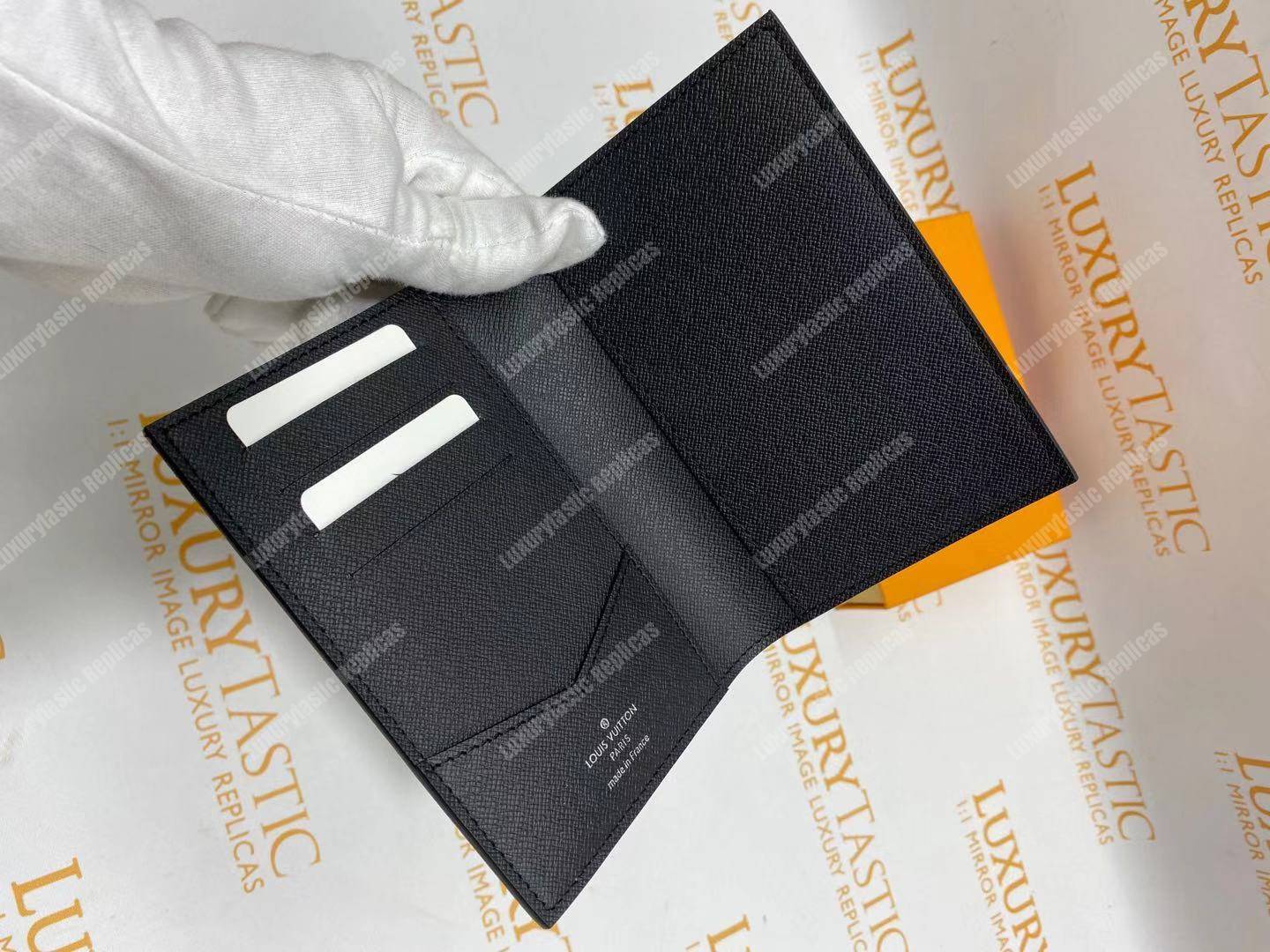 LV Passport Cover Damier Graphite Canvas