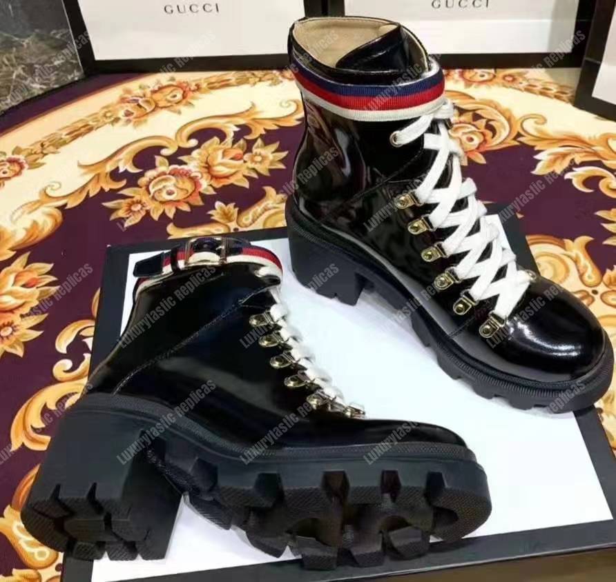 G*u*i leather ankle boot with sylvie web