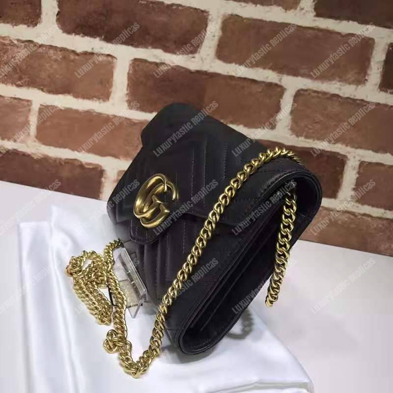G*u*i gg marmont matelasse mini bag black