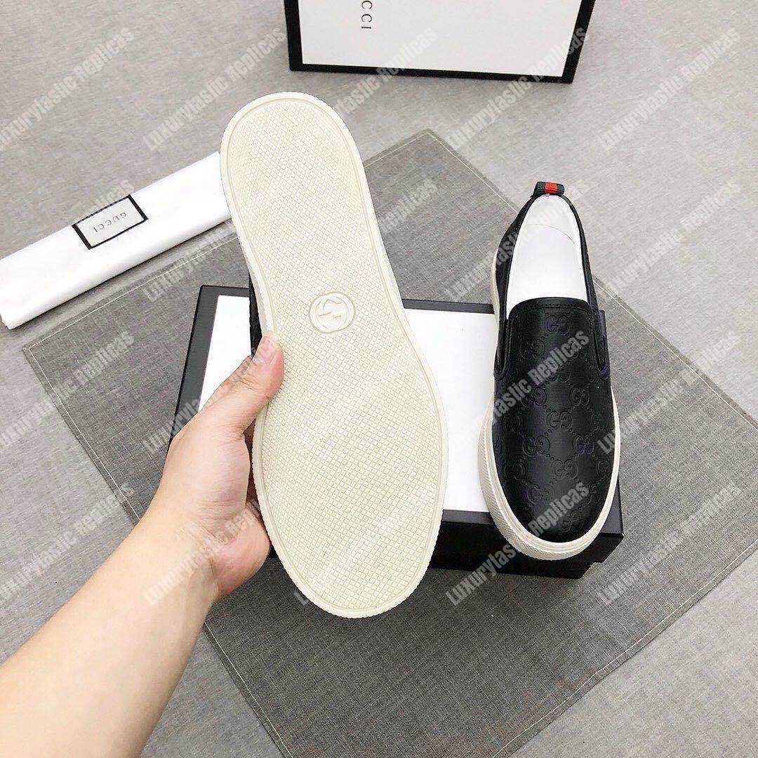 G*u*i mens signature slip-on sneaker black