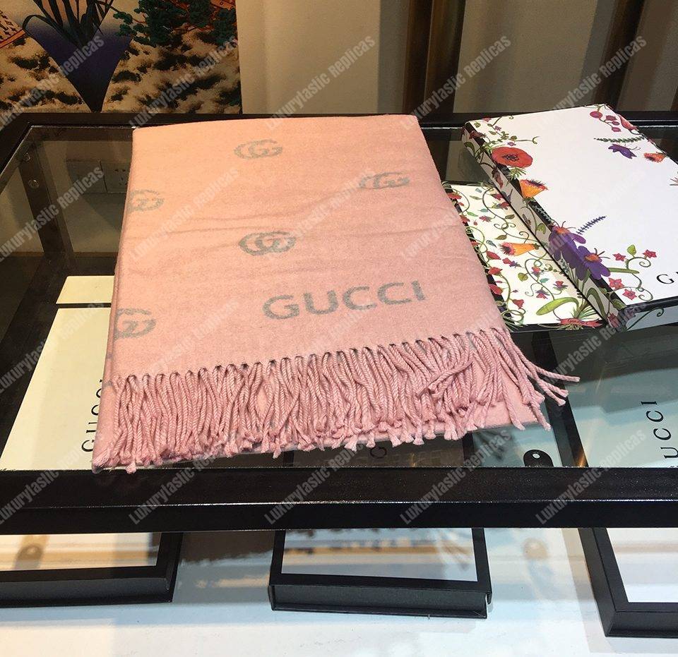 G*u*i wool scarf double g pattern pink grey