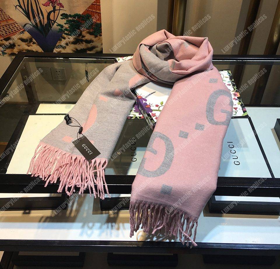 G*u*i gg jacquard wool silk scarf light grey & pink