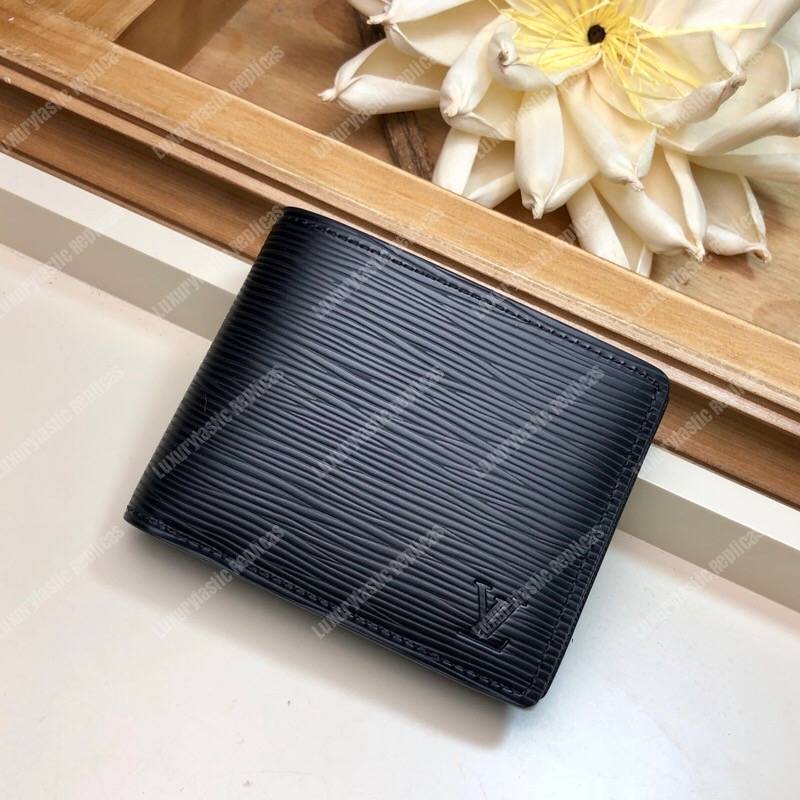 LV Multiple Wallet Epi Leather Noir