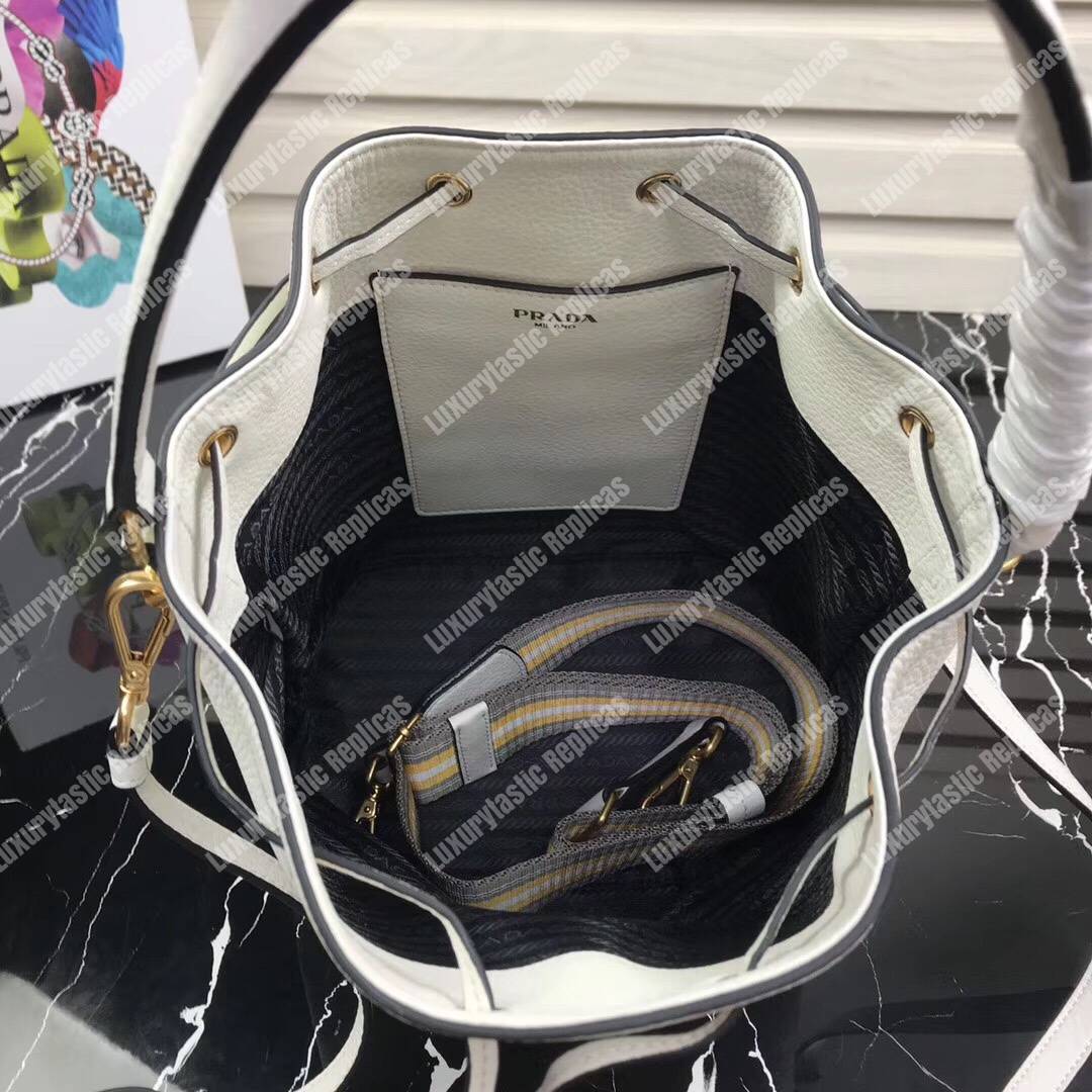Pra*a leather bucket bag white