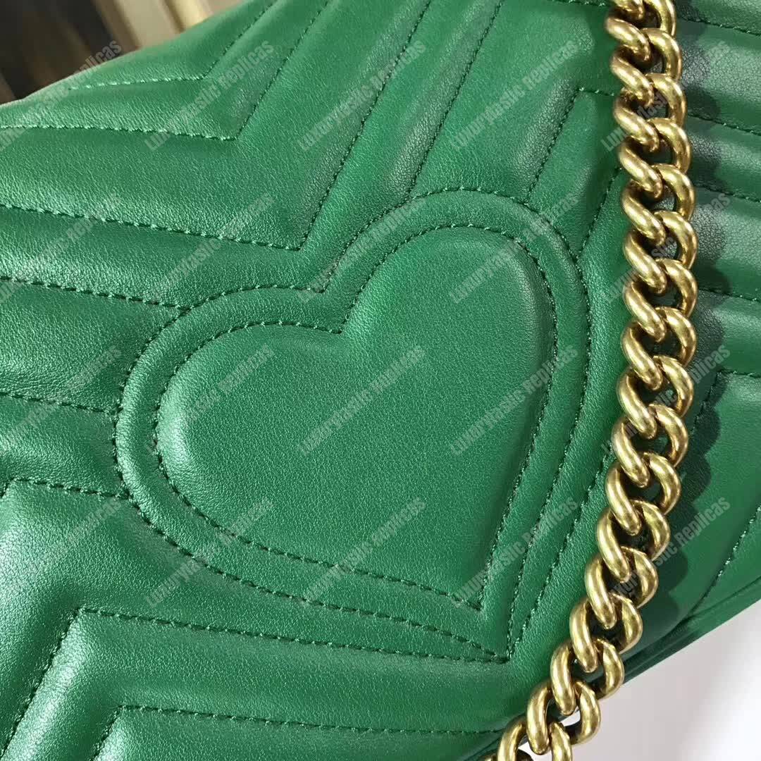 G*u*i gg marmont matelassé mini bag emerald green