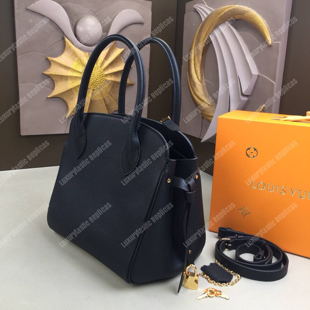 LV Milla PM Veau Nuage Black