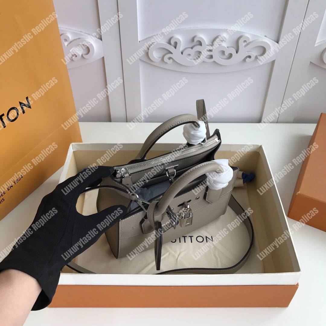 LV City Steamer Mini Autres Cuirs Gris Bubble Gum