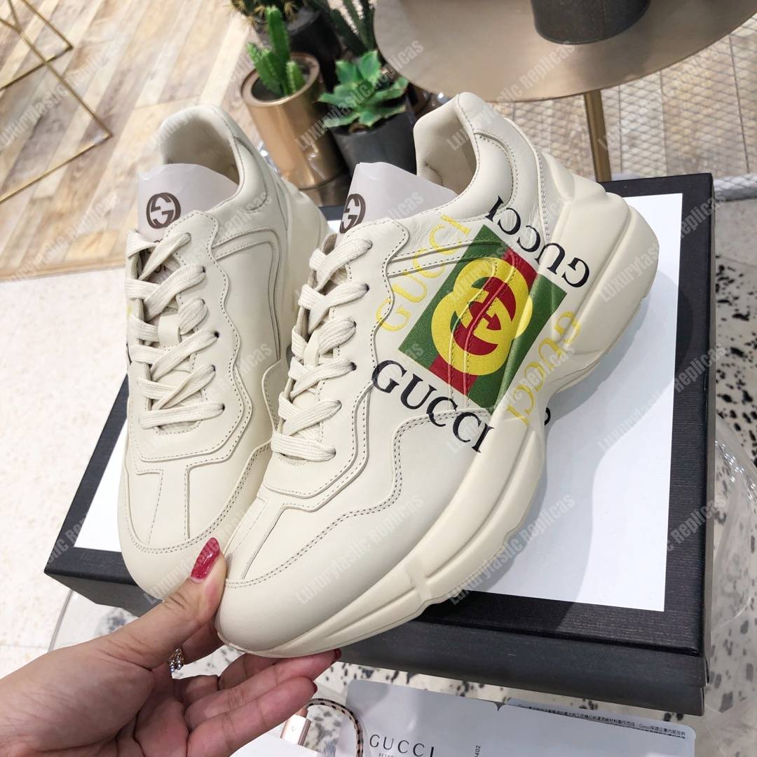 G*u*i rhyton G*u*i logo leather sneaker