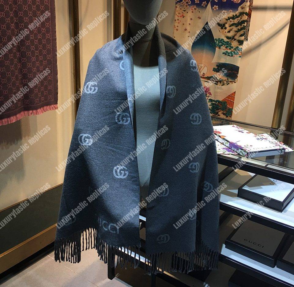 G*u*i wool scarf double g pattern grey