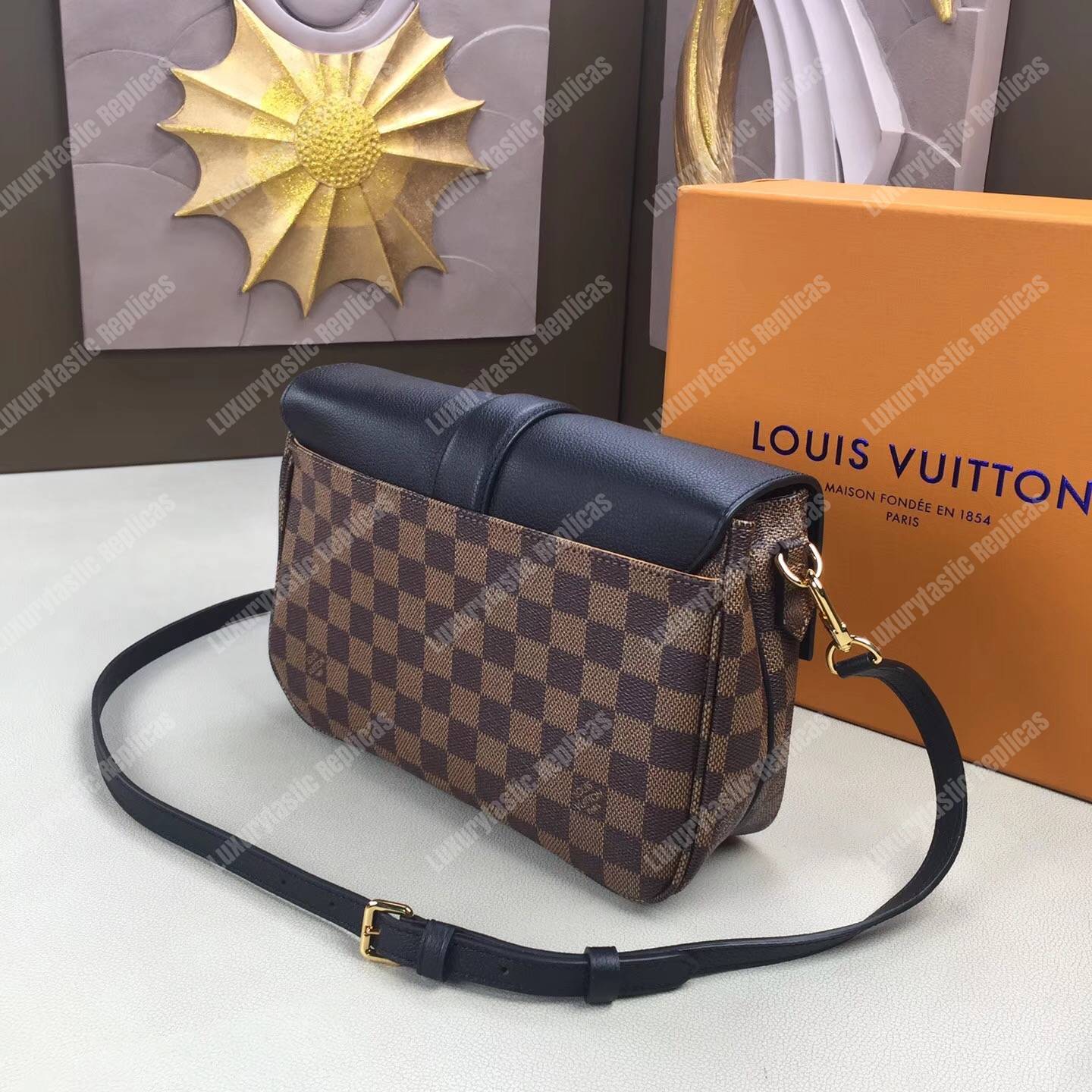 LV Clapton PM Damier Ebene Noir