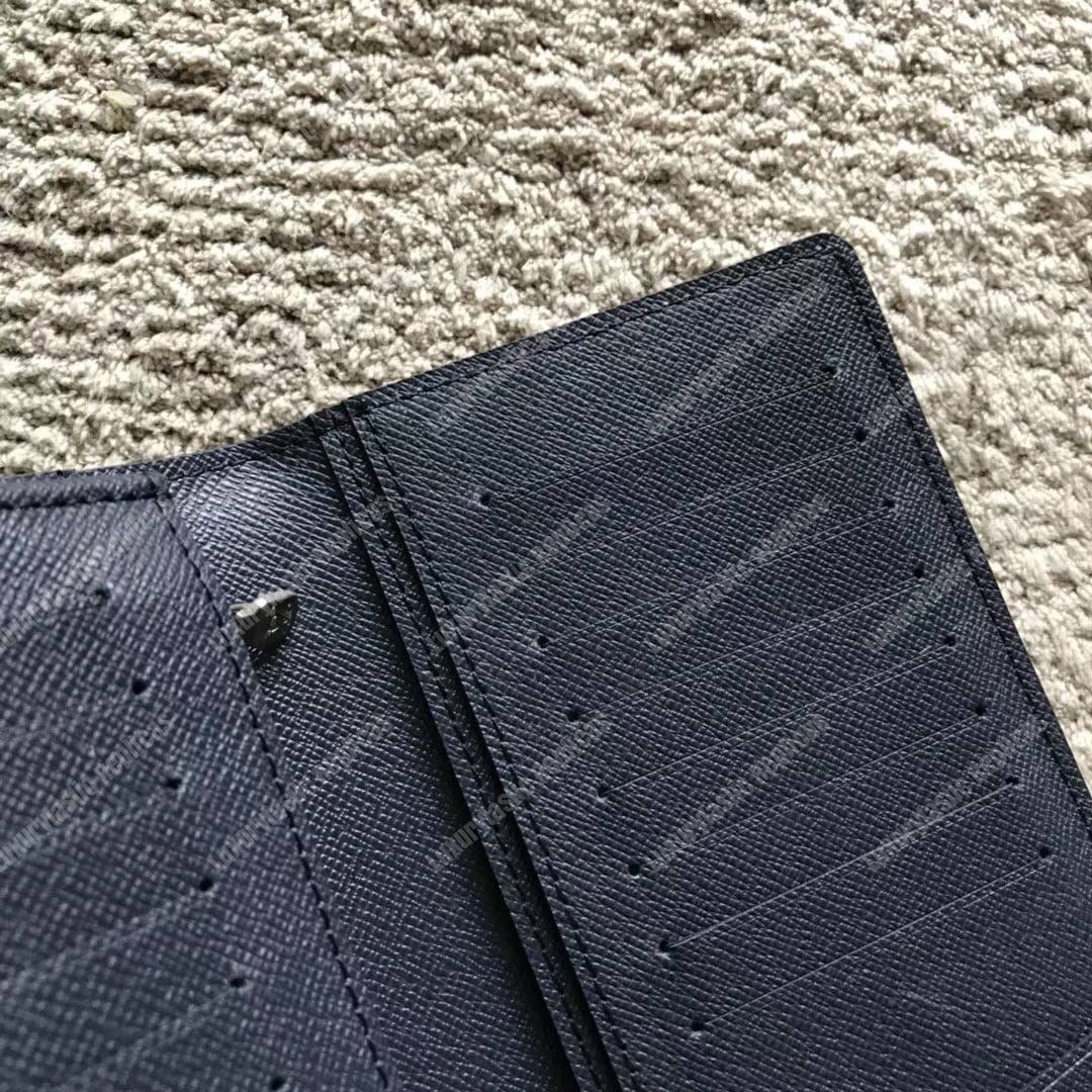 LV Circle signature Brazza Wallet Epi Leather Bleu Azur