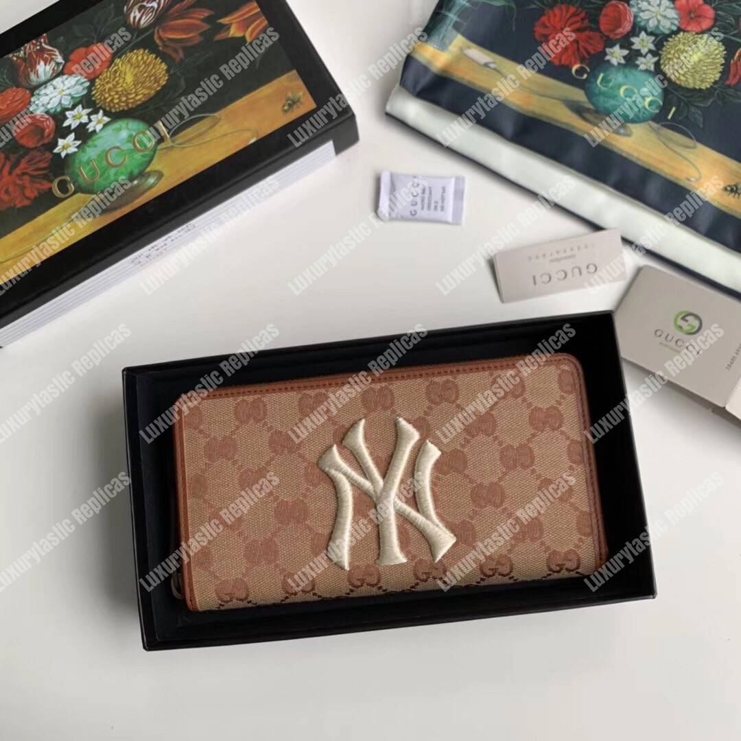 G*u*i original gg zip around wallet with new york yankees patch™