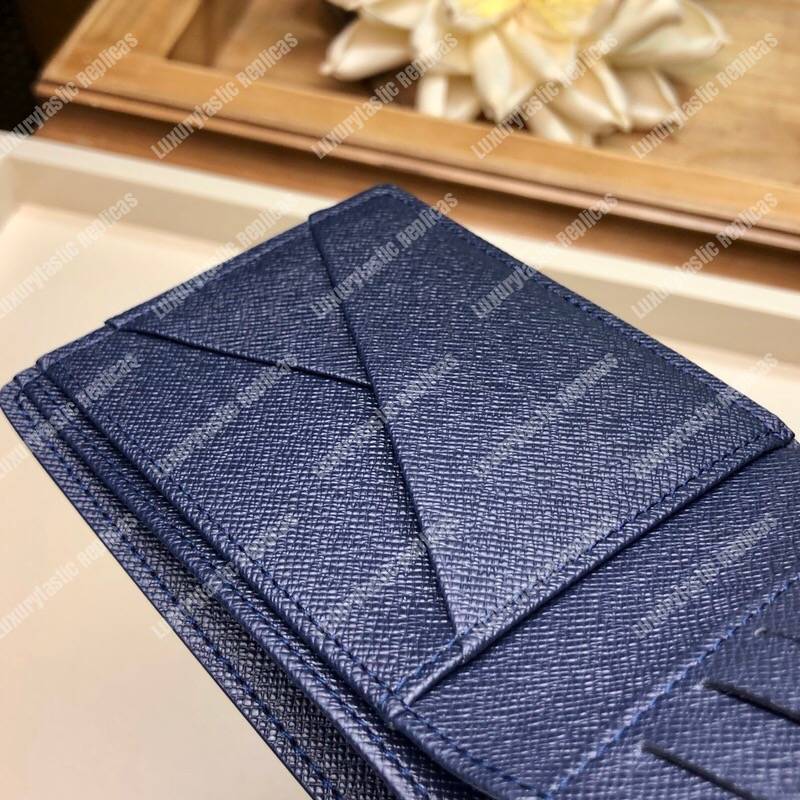 LV Multiple Wallet Epi Leather Bleu Marine