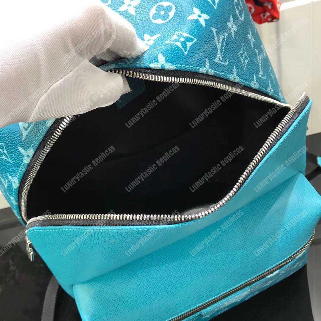 LV Discovery Backpack PM Taiga Leather Monogram Vert