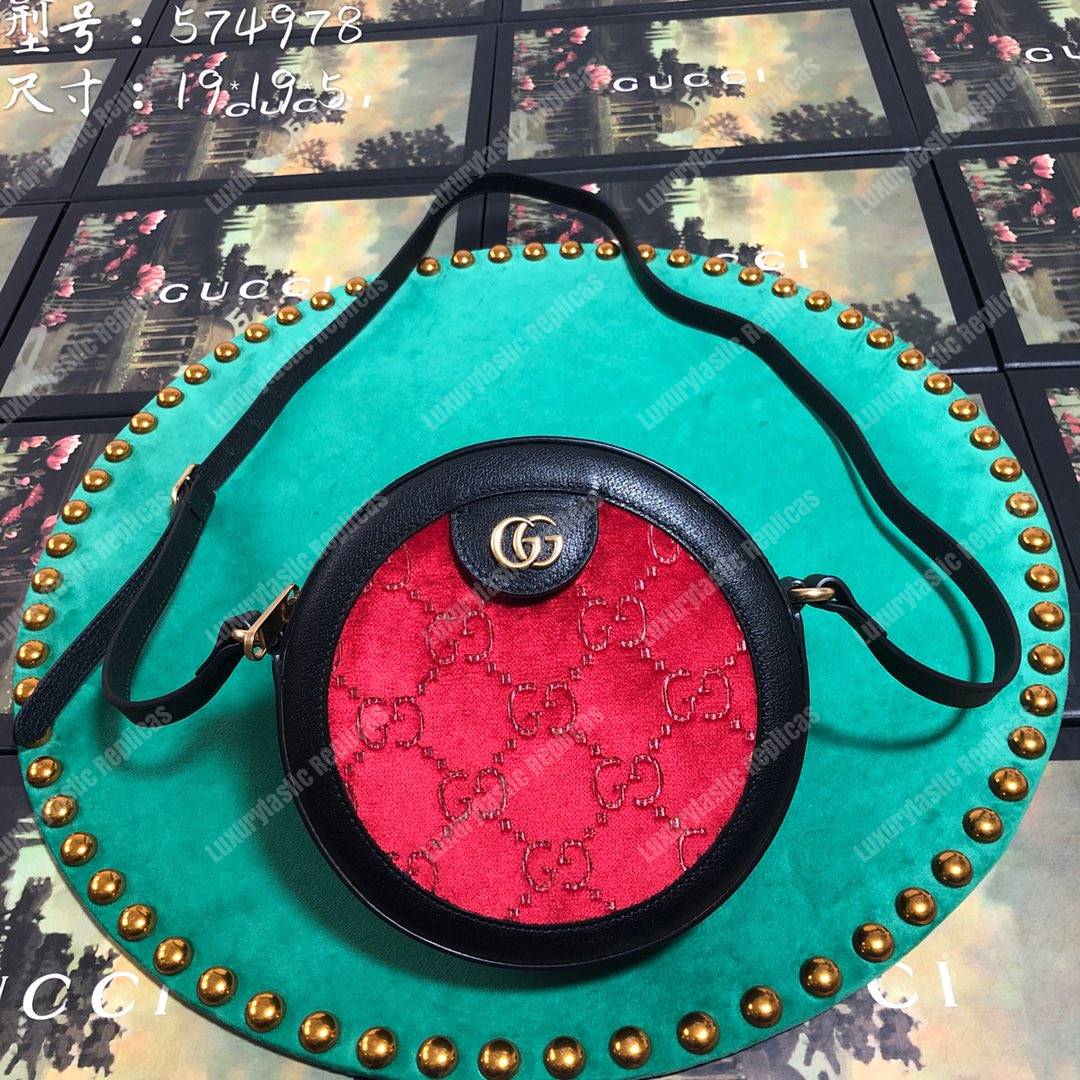 G*u*i gg velvet round shoulder bag red