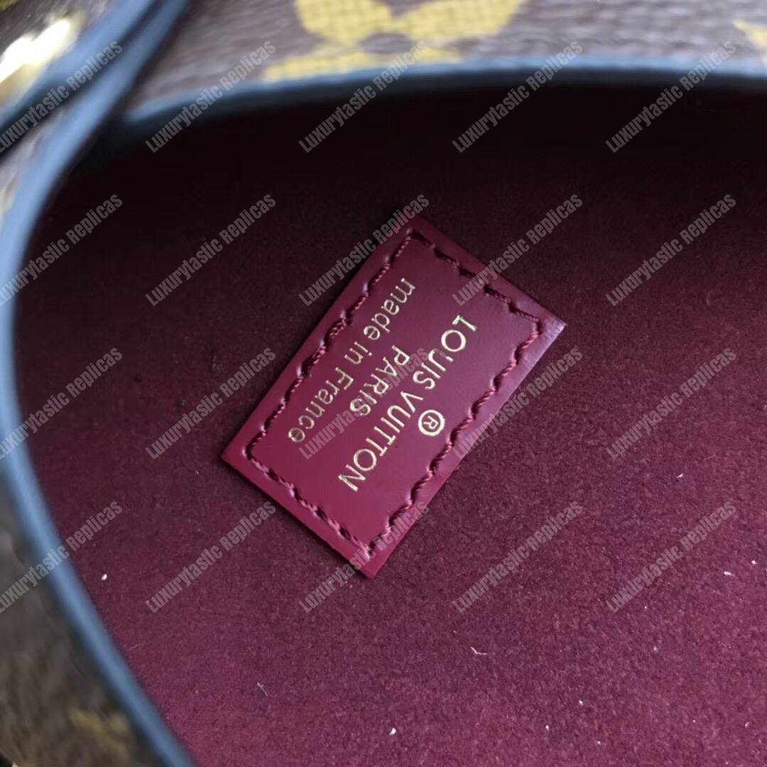 LV Kirigami Necklace Monogram