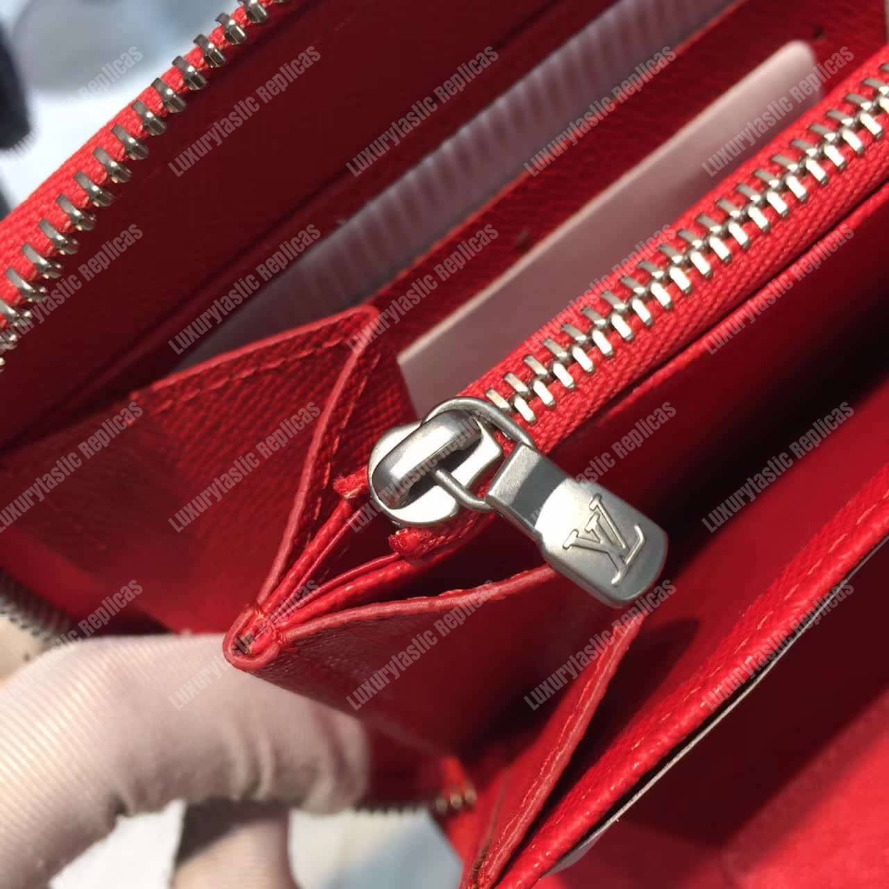 l**is V*t*n x sup*e zippy organizer epi red