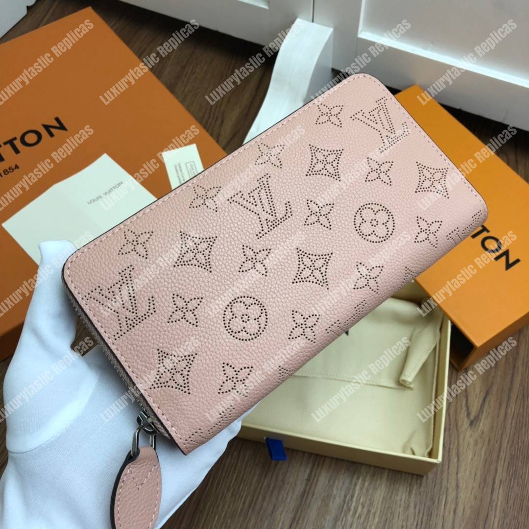 LV Zippy Wallet Mahina Leather Creme