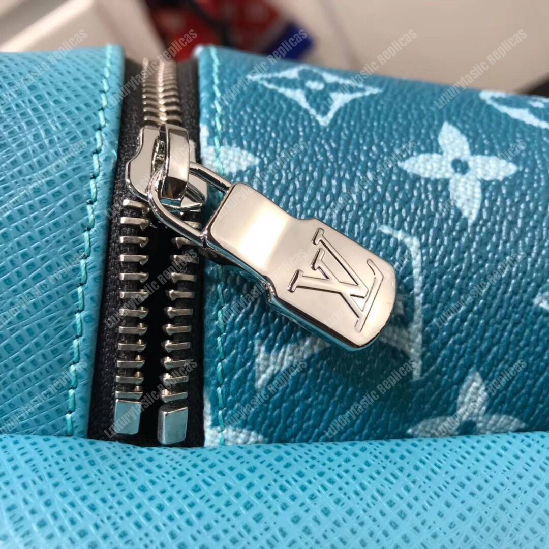 LV Discovery Backpack PM Taiga Leather Monogram Vert