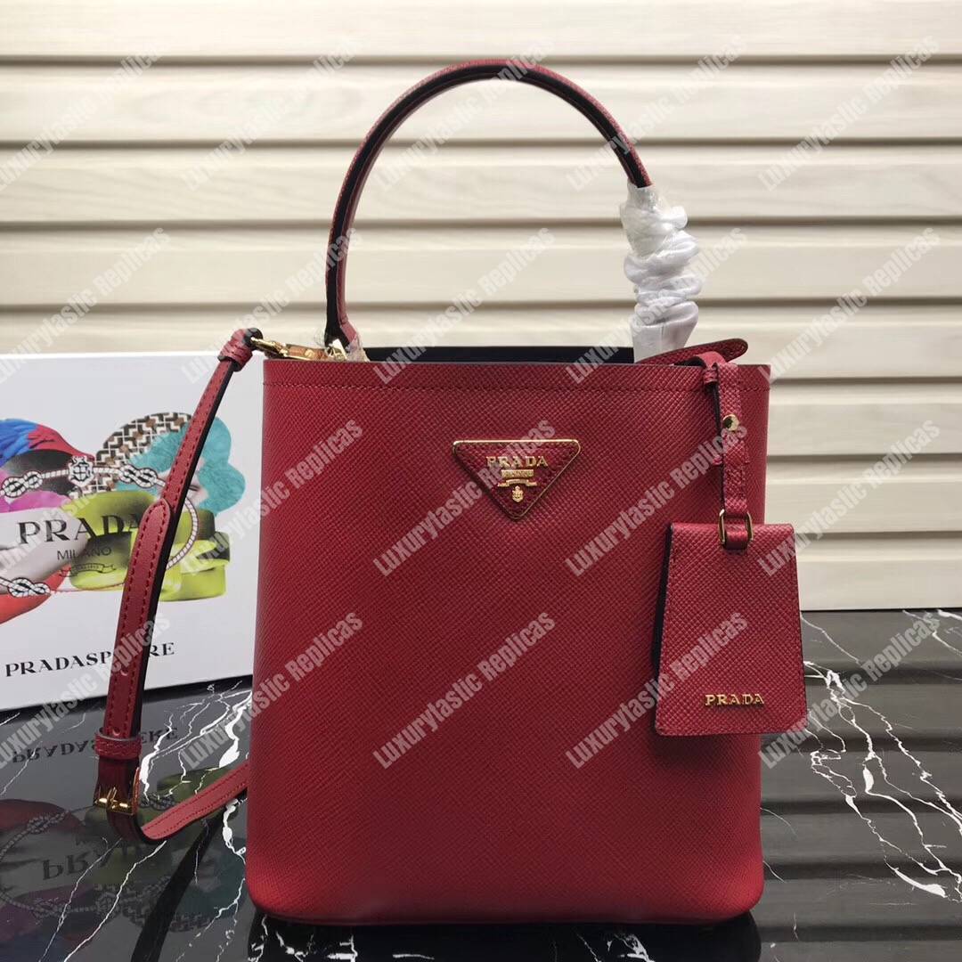 Pra*a panier medium bag red